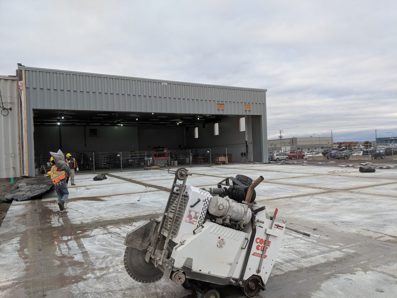 Sciage de piste sur chantier aéroportuaire